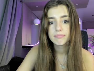 Nude girl coy_amina_ image #2944039