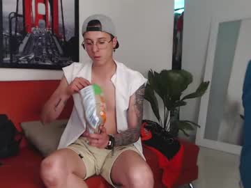 Nude man fratguysonline image #2641270