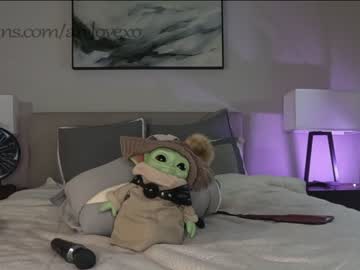 Nude couple ari_lovexo image #3269386