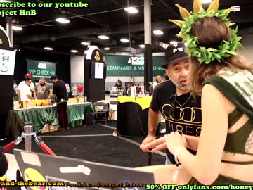 Nude couple honeyand_thebear image #2666495