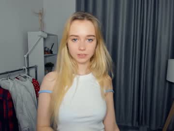 Nude girl fresh_cherries image #5271466