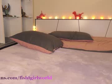 Nude tranny fishtgirlworld image #5757175