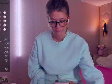 stifler_mommy nude cam