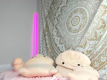 Nude girl fit_american_girl image #3928003