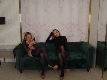 Nude couple kira0541 image #5752309