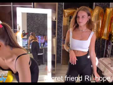 Nude girl queenafina image #4159629