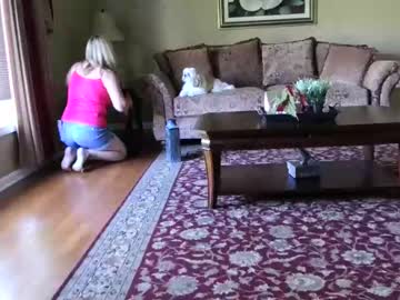 Nude girl daniluvs2 image #2041223