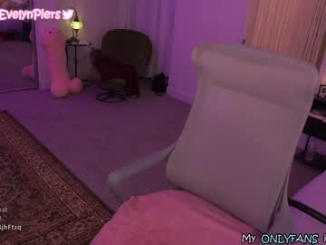 Nude girl evelynpiers image #2590070