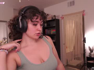 Nude girl evelynpiers image #4192138