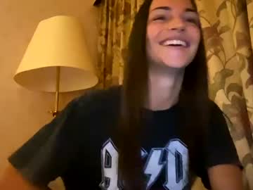 Nude girl toocutetohandle image #2573633