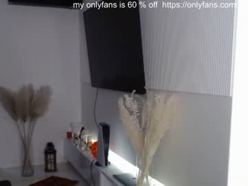 Nude girl smileyouarehere image #406458