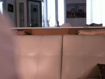 Nude girl cassandra_moore image #3879539