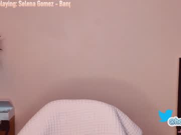 Nude girl hollyextra image #2047138