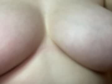 lifeispeachyxx nude cam