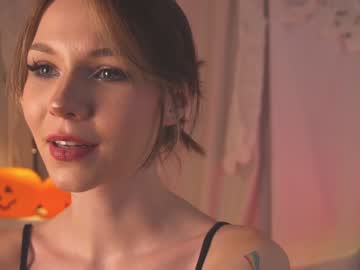 Nude girl kateuwugirl image #5497974