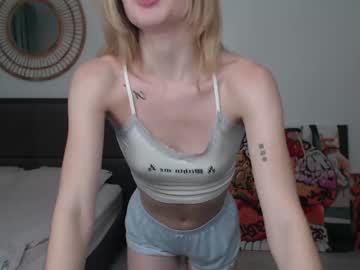 Nude girl leiligi image #2652662