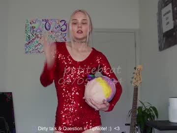 Nude girl petitebrat image #6692327