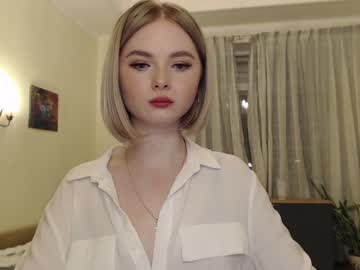 Nude girl yvaine777 image #812258