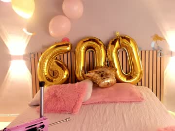 Nude girl little_effy18 image #4600102