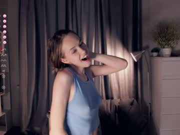 Nude girl loveeonlovee image #6345411