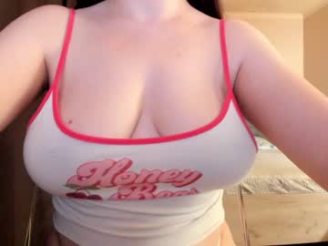 Nude girl laracara image #6781308