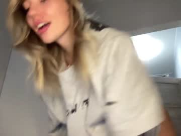 Nude girl angel_from_sky image #4646606