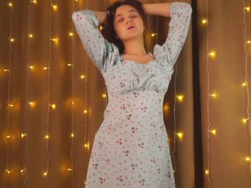 Nude girl helenmoors image #4555777