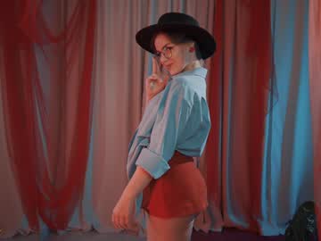 Nude girl excitease image #4919574