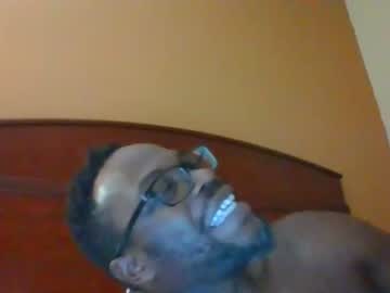 shady_caramel nude cam