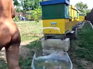 Nude girl 2whitediamonds image #4644863