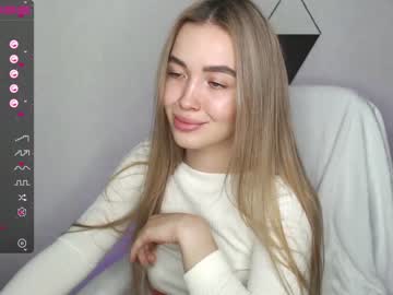 Nude girl yourvirusqueen_ image #2165726