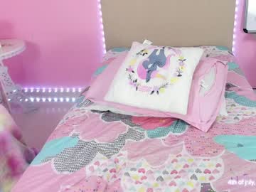 Nude girl little_effy18 image #2100050