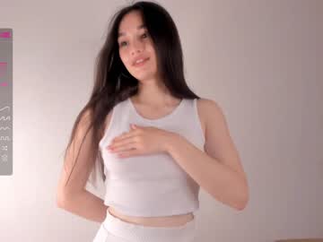 Nude girl juliepenningtona image #4744665