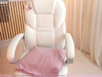 Nude girl little_effy18 image #4447902