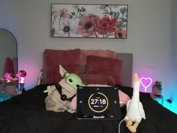 Nude couple ari_lovexo image #5494308