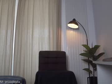 Nude girl queen_leylla image #2977361