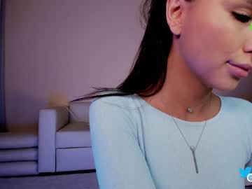 Nude girl hollyextra image #3996040