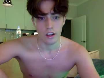 Nude man nonrelevant01 image #707003