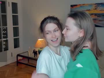 Nude couple _hollydolly_ image #6372368