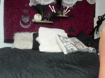 Nude girl fit_american_girl image #2890022