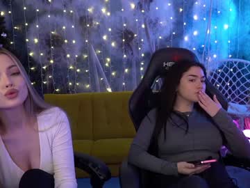 Nude couple kira0541 image #3519019