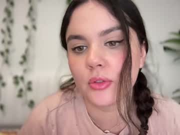 Nude girl gia_is_horny image #6816406