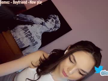 Nude girl hollyextra image #2090038