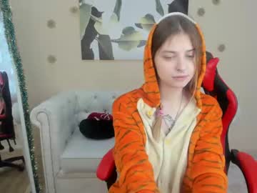 Nude girl kaleriaminx image #3377097