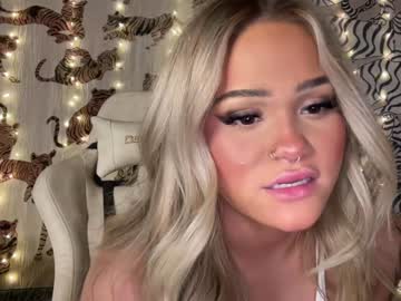 Nude girl ari_02 image #5683930