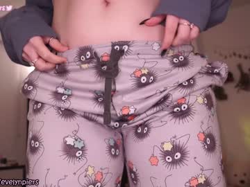 Nude girl evelynpiers image #3942375