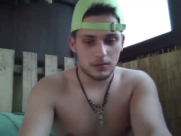 Nude man roberto_twink1 image #4375082