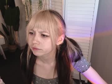 Nude girl y_u_m_i_k_a image #4243851