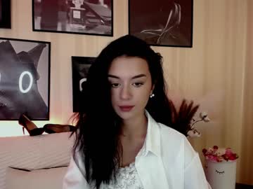 Nude girl zara_larison image #2565741