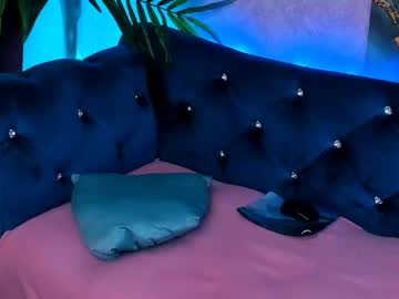 Nude girl mayla_collen image #2214260